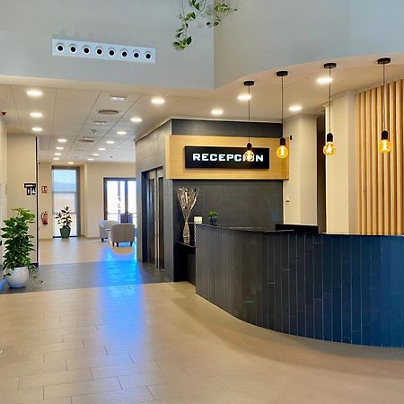 Hotel-Asador Montes Oretanos Pulgar المظهر الخارجي الصورة