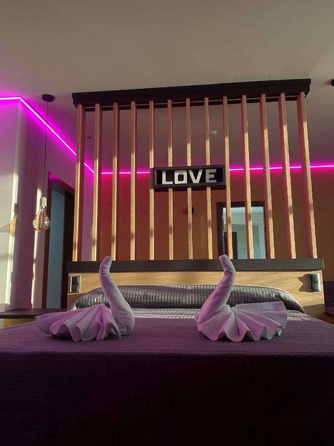 Hotel-Asador Montes Oretanos Pulgar المظهر الخارجي الصورة