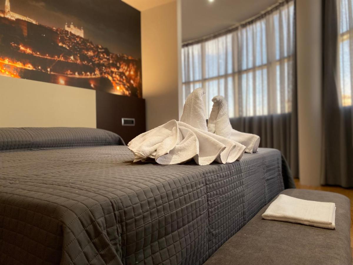 Hotel-Asador Montes Oretanos Pulgar المظهر الخارجي الصورة